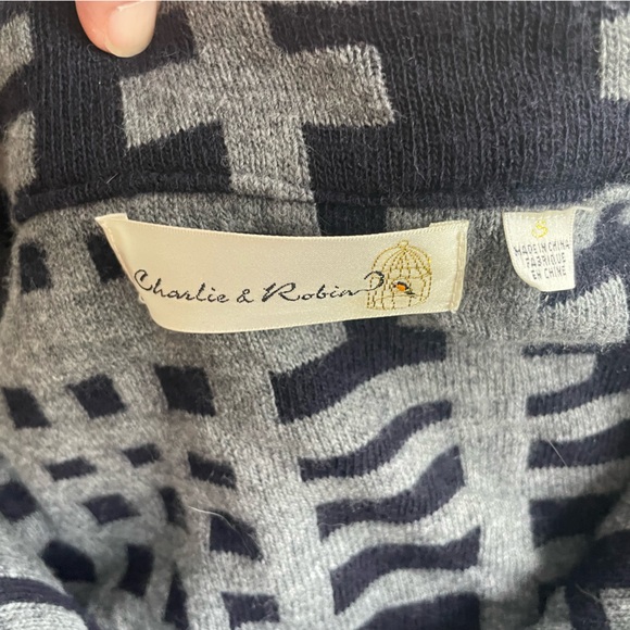 Charlie & Robin Sweater Navy/Gray/Black - Size S - Picture 10 of 10